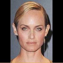 Amber Valletta